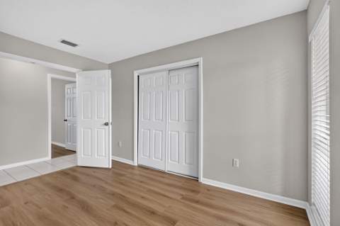 1058 Fernlea Drive, West Palm Beach FL - photo 18 of 49