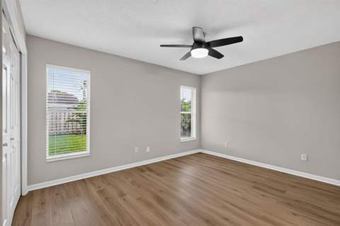 1058 Fernlea Drive, West Palm Beach FL - photo 23 of 49