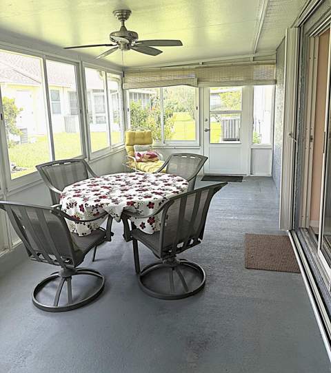 373 NW Sherry Lane, Port St. Lucie FL - photo 12 of 35