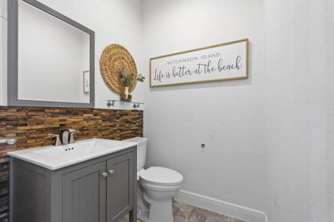 1220 Bonefish Court, Fort Pierce FL - photo 18 of 48