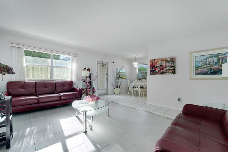 2 bedroom Villa at 173 Valencia H, Kings Point, Delray Beach — photo 2