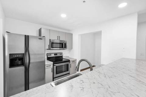 533 NE 3rd Avenue #230, Fort Lauderdale FL - photo 18 of 69