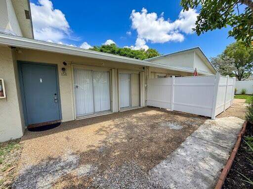 1 bedroom Villa at 3001 NW 4th Terrace #151, Loch Lomond Sec 3, Pompano Beach — photo 3