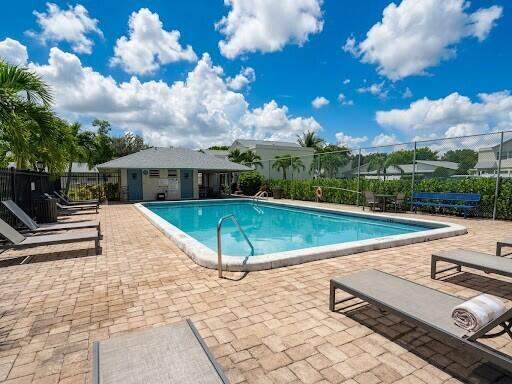 1 bedroom Villa at 3001 NW 4th Terrace #151, Loch Lomond Sec 3, Pompano Beach — photo 4