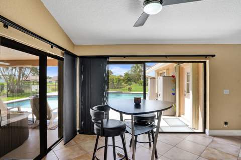 9255 Sun Pointe Drive, Boynton Beach FL - photo 9 of 46
