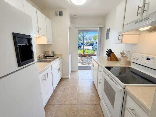 1 bedroom Villa at 3001 NW 4th Terrace #151, Loch Lomond Sec 3, Pompano Beach — photo 5