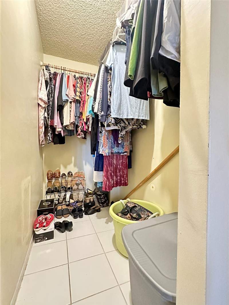 2 bedroom Condominium at 4899 NW 26th Court, Cypress Chase Condo No 4, Lauderdale Lakes — photo 3