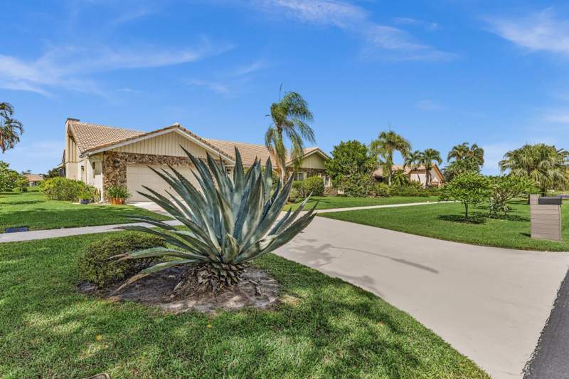 3 bedroom Single Family Residence at 11313 Piping Rock Drive, Indian Spring 1, Boynton Beach — photo 3