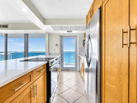 2841 N Ocean Boulevard #1105, Fort Lauderdale FL - photo 12 of 67