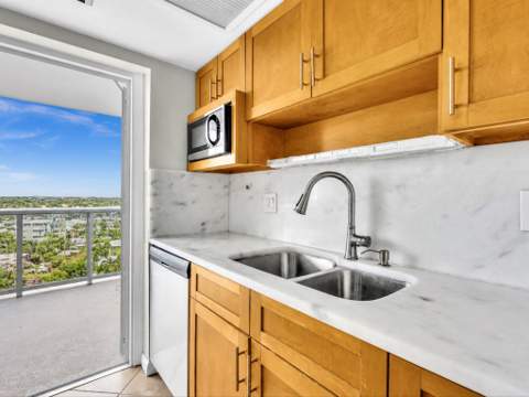 2841 N Ocean Boulevard #1105, Fort Lauderdale FL - photo 11 of 67