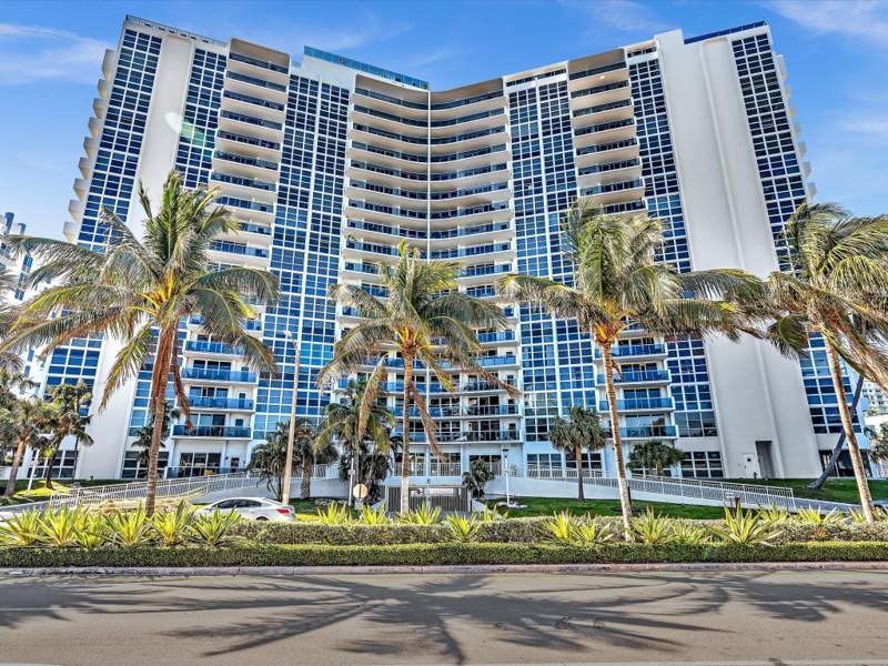 2 bedroom Condominium at 2841 N Ocean Boulevard #1105, Vantage View Condo, Fort Lauderdale — photo 4