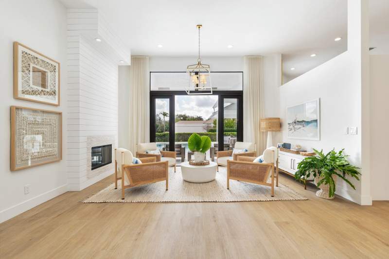 5 bedroom Single Family Residence at 15610 Enstrom Road, Wellington Aero Club Of The Landings At Wellington, Wellington — photo 5