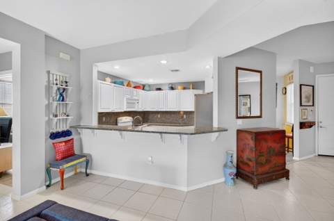 12418 Crystal Pointe Drive #102, Boynton Beach FL - photo 19 of 70