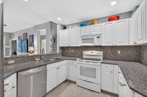 12418 Crystal Pointe Drive #102, Boynton Beach FL - photo 24 of 70