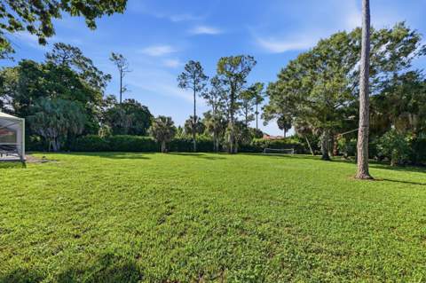 13670 Doubletree Trail, Wellington FL - photo 7 of 35
