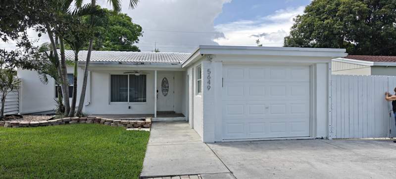 3 bedroom Single Family Residence at 5649 NE 5th Terrace, Patterson Park 3 Add, Oakland Park — photo 3