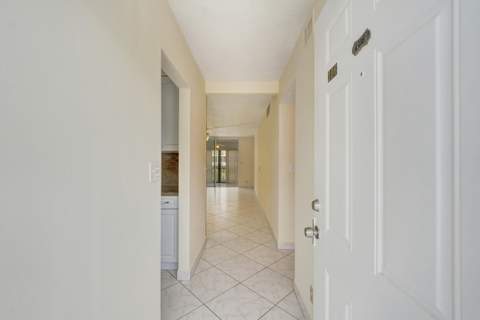 610 NE 12th Avenue #306, Hallandale Beach FL - photo 22 of 38