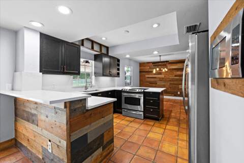 3179 Hoylake Road, Lake Worth FL - photo 14 of 55