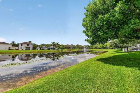 5155 White Oleander, West Palm Beach FL - photo 19 of 25