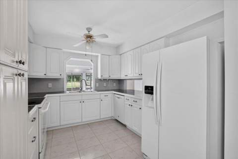 13257 Touchstone Place, Palm Beach Gardens FL - photo 9 of 35