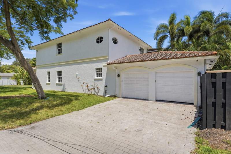 5 bedroom Single Family Residence at 400 NE 8th Avenue, Holmberg & Mc Kees, Fort Lauderdale — photo 5