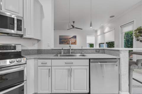 7372 NW 18th Court, Pembroke Pines FL - photo 20 of 59