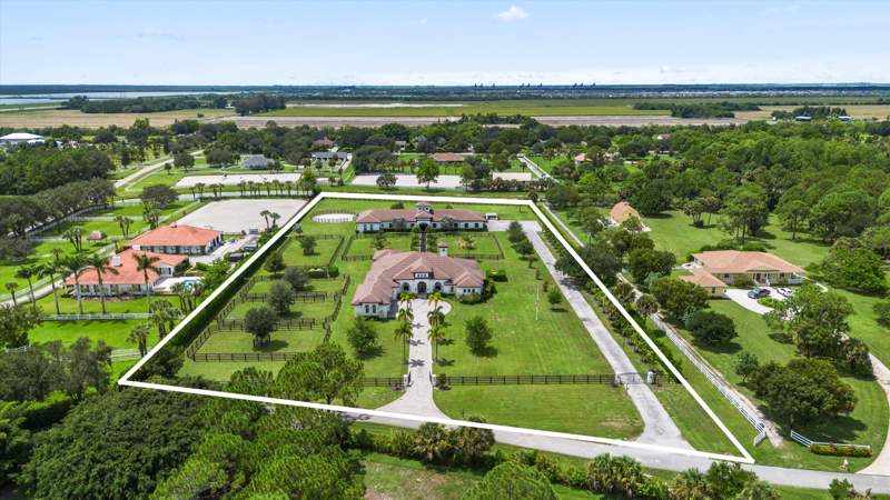 5 bedroom Single Family Residence at 843 Stallion Drive, Fox Trail, Loxahatchee — photo 5