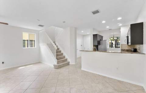 6051 SW 19th Court, North Lauderdale FL - photo 11 of 16