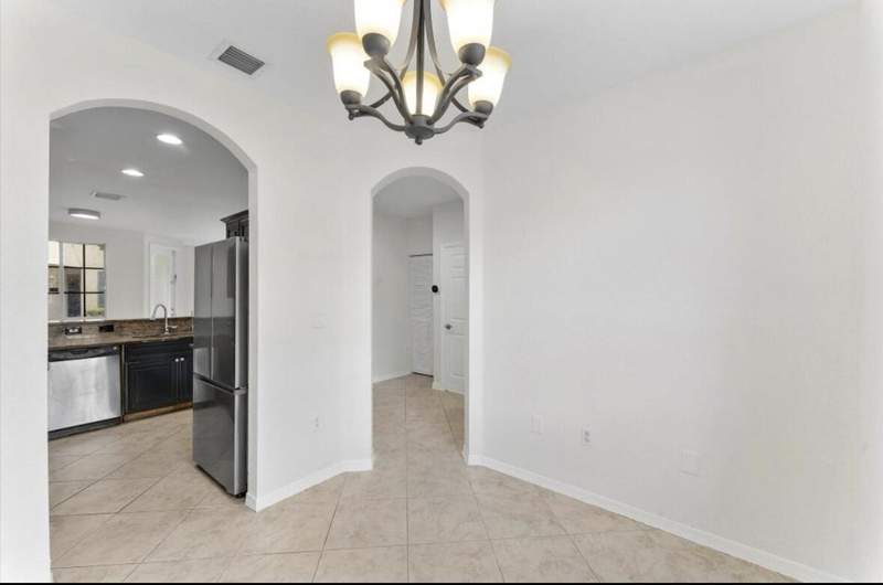 3 bedroom Townhouse at 6051 SW 19th Court, San Remo, North Lauderdale — photo 5