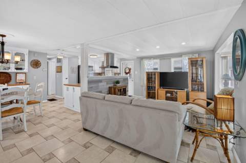 14011 Kingston Bay, Boynton Beach FL - photo 12 of 39