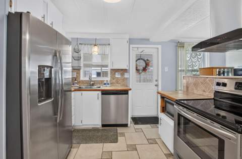 14011 Kingston Bay, Boynton Beach FL - photo 7 of 39