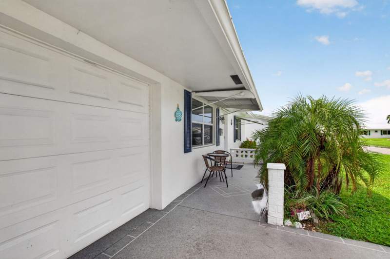 2 bedroom Single Family Residence at 400 SW 8th Place, Palm Beach Leisureville Sec 3, Boynton Beach — photo 5