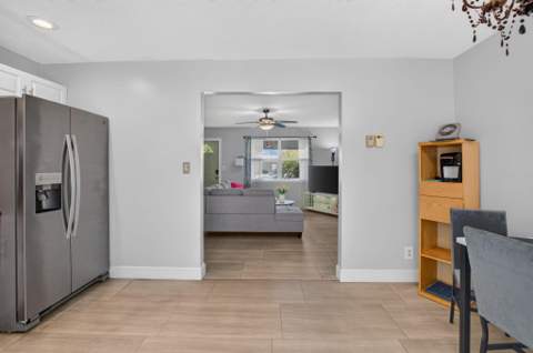 400 SW 8th Place, Boynton Beach FL - photo 16 of 83