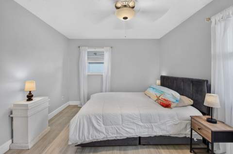 400 SW 8th Place, Boynton Beach FL - photo 18 of 83