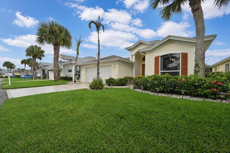 2 bedroom Single Family Residence at 540 NW Lambrusco Drive, Kings Isle Phase Iic, Port St. Lucie — photo 3