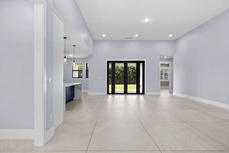4 bedroom Single Family Residence at 13530 55th Road, Loxahatchee, The Acreage — photo 3