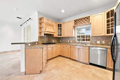 857 SW 11th Court, Fort Lauderdale FL - photo 6 of 25