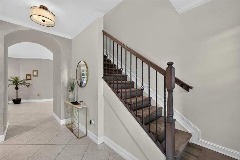 4 bedroom Single Family Residence at 1608 SW 23rd Street, Georgian Oaks, Fort Lauderdale — photo 4