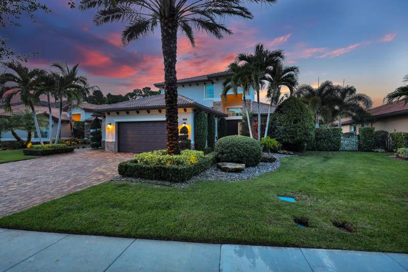 4 bedroom Single Family Residence at 7147 Limestone Cay Road, Limestone Cay, Limestone Creek — photo 4
