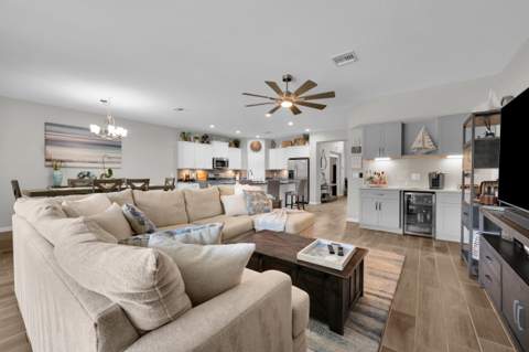 7147 Limestone Cay Road, Limestone Creek FL - photo 12 of 73