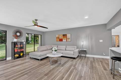 2834 Deer Creek Kelly Brooke Lane, Deerfield Beach FL - photo 17 of 47