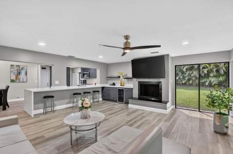 2834 Deer Creek Kelly Brooke Lane, Deerfield Beach FL - photo 21 of 47