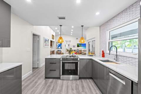 2474 Bedford Mews Drive, Wellington FL - photo 16 of 47