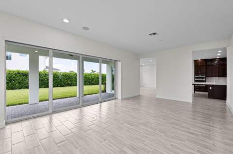 5627 Opal Drive, Westlake FL - photo 9 of 54