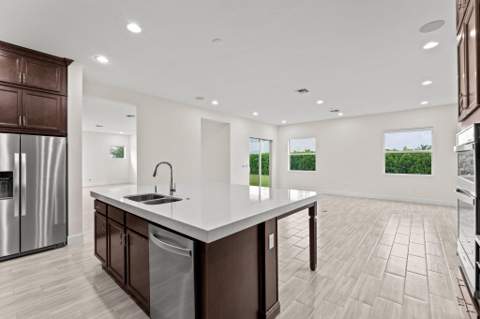 5627 Opal Drive, Westlake FL - photo 16 of 54