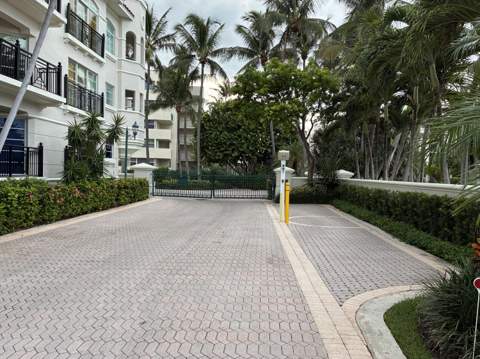1230 Hillsboro Mile #308, Hillsboro Beach FL - photo 17 of 22