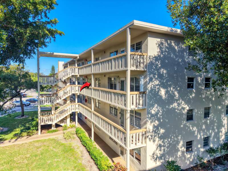 2 bedroom Condominium at 3002 Ventnor #G, Century Village East, Deerfield Beach — photo 3