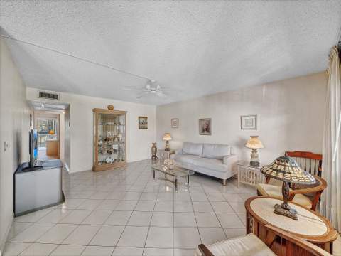 3002 Ventnor #G, Deerfield Beach FL - photo 10 of 40