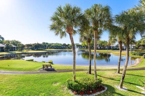 5154 Oakhill Lane #1014, Delray Beach FL - photo 22 of 52