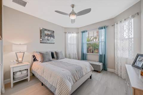 11435 SW Lake Park Drive, Port St. Lucie FL - photo 18 of 30